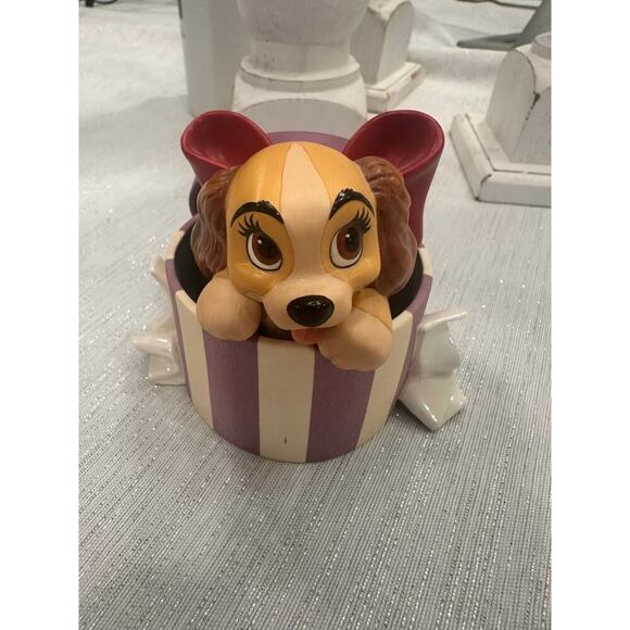 Disney Other - Walt Disney Classic Collection A perfect beautiful little lady figurine 1999